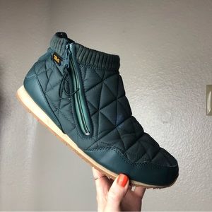 Teva Zip Mens ReEMBER mid boot- green